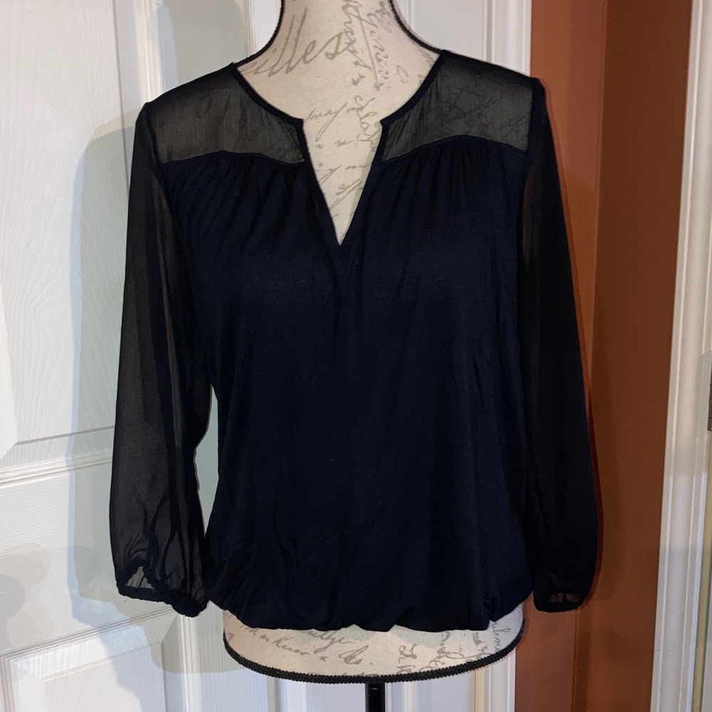 Joie Soft Sheer Embellished Blouse Top Black sz XS - Picture 2 of 5